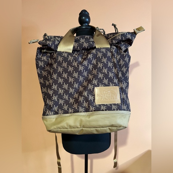 buy travel bags for men ireland 24 Holdall Duffle Bag by Canterbury / World Rugby Shop Combining practicality with timeless YETI SideKick Dry 1L fathers-day-featured E-Bike Model Compatibility:Ariel Rider X-Class; Grizzly